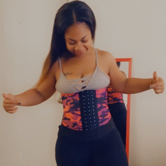 Fuschia Fierce Waist Trainer - Picture 2 of 4